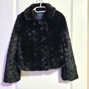 American Eagle Outfitters Faux Fur Cropped Jacket in XS